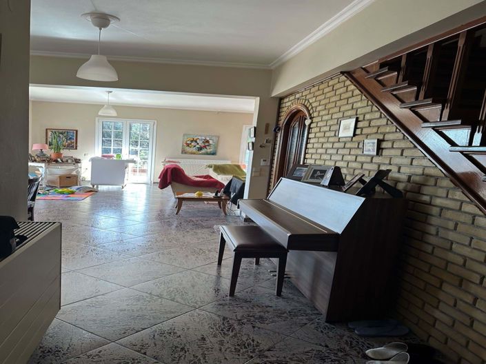 Image No.4-4 Bed House for sale