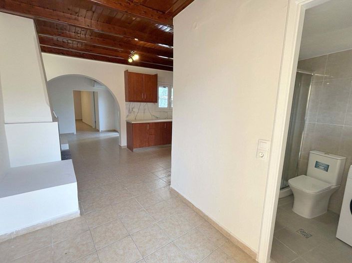 Image No.3-2 Bed House for sale