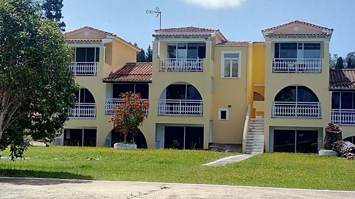 Image No.2-11 Bed Hotel for sale