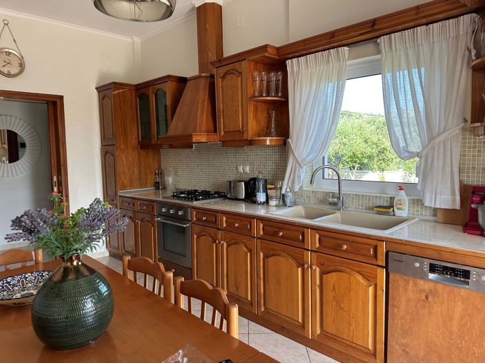 Image No.27-9 Bed House for sale