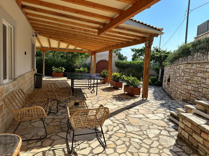 Image No.32-9 Bed House for sale