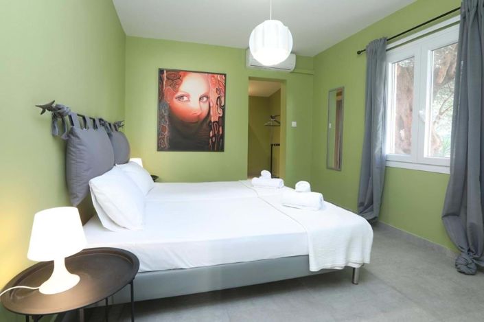 Image No.12-4 Bed Apartment for sale