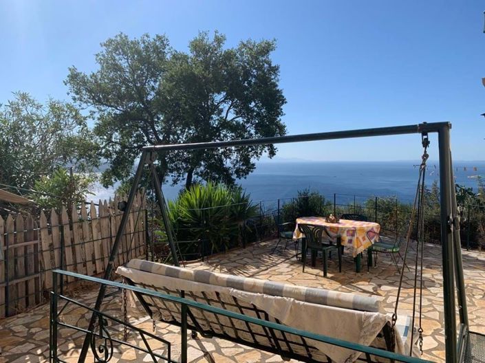 Image No.12-2 Bed House for sale