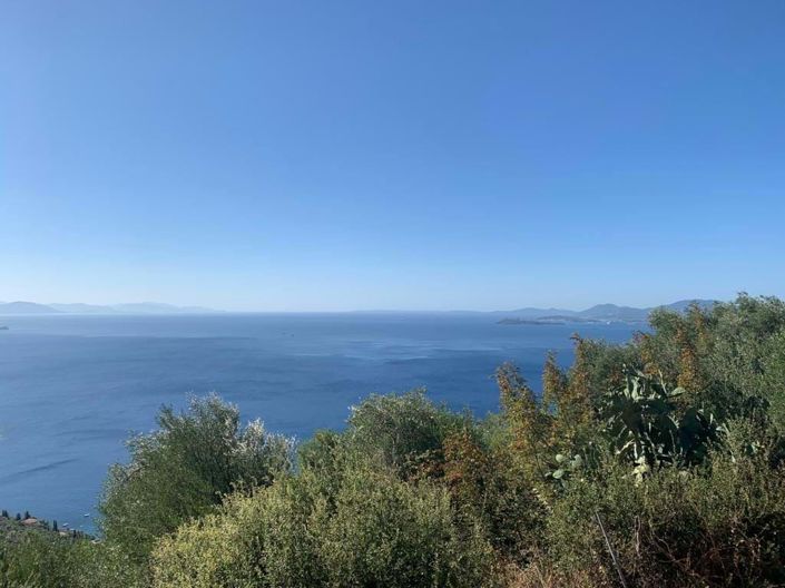 Image No.13-2 Bed House for sale