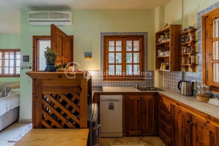 Image No.20-3 Bed House for sale