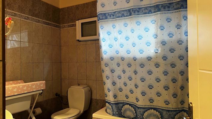 Image No.7-3 Bed House for sale