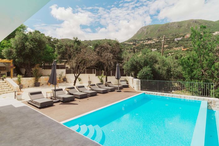 Image No.13-5 Bed House for sale