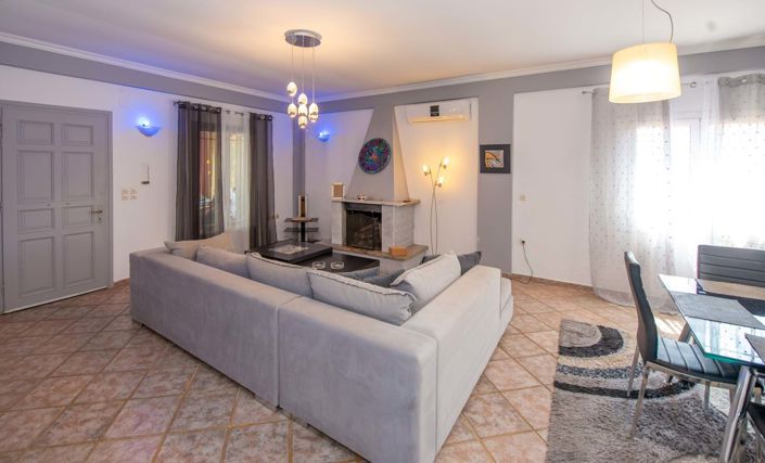 Image No.4-3 Bed House for sale