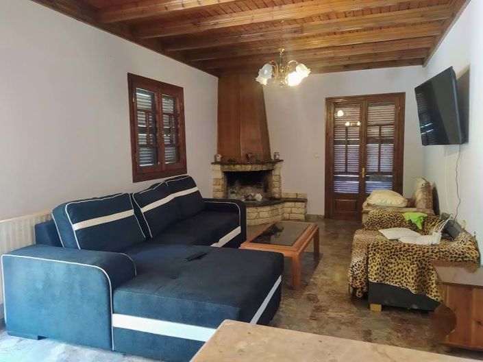 Image No.3-4 Bed House for sale