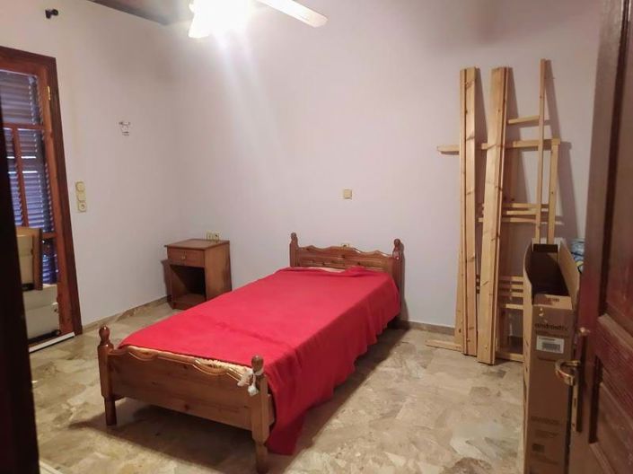 Image No.6-4 Bed House for sale