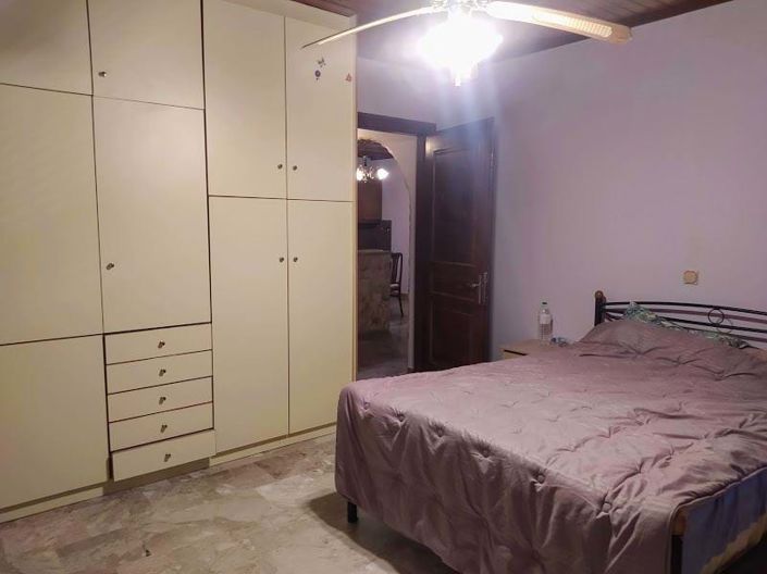 Image No.7-4 Bed House for sale