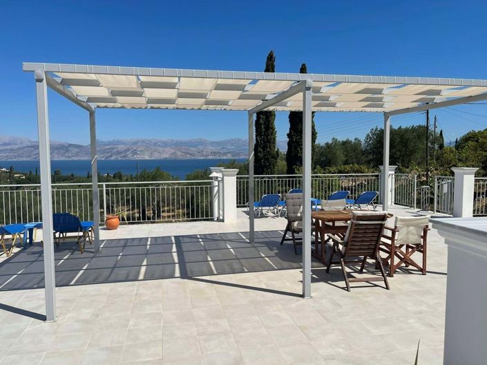 Image No.6-6 Bed Property for sale