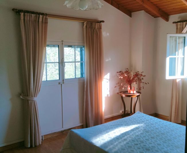 Image No.10-2 Bed House for sale