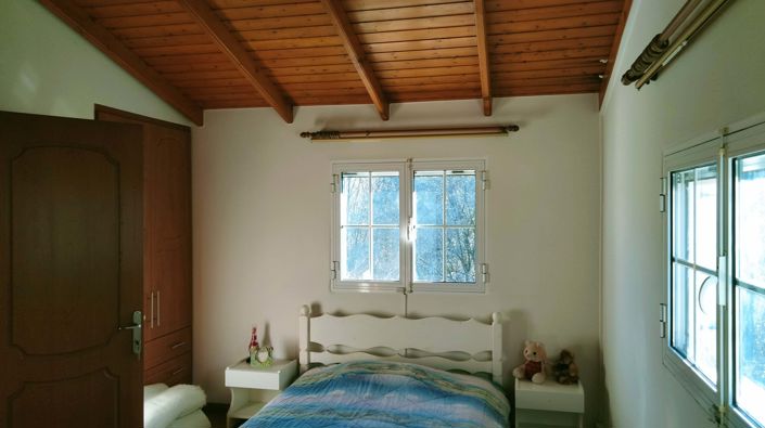 Image No.9-2 Bed House for sale