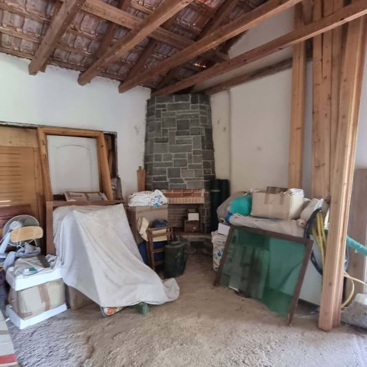 Image No.13-6 Bed House for sale