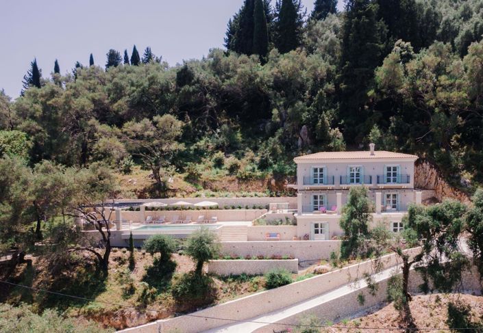 Image No.2-5 Bed House for sale