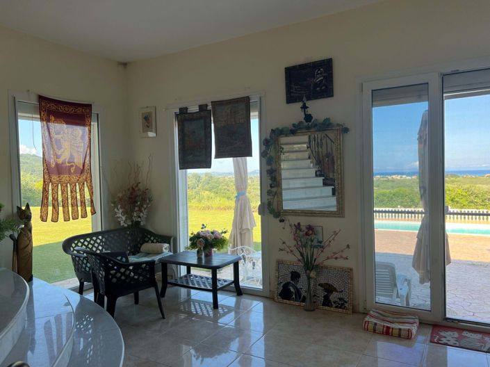 Image No.10-5 Bed House for sale