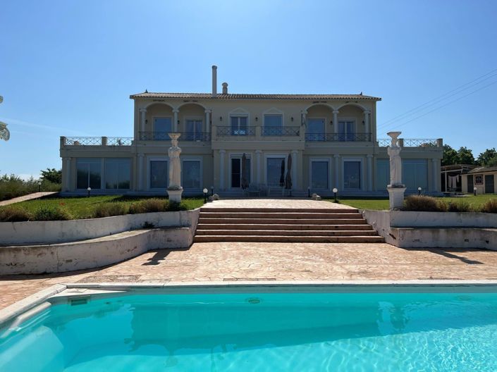 Image No.15-5 Bed House for sale