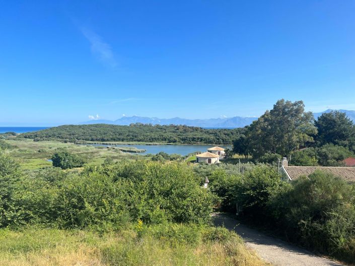 Image No.5-5 Bed House for sale