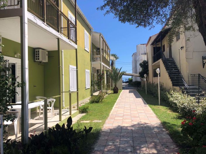 Image No.1-2 Bed Property for sale