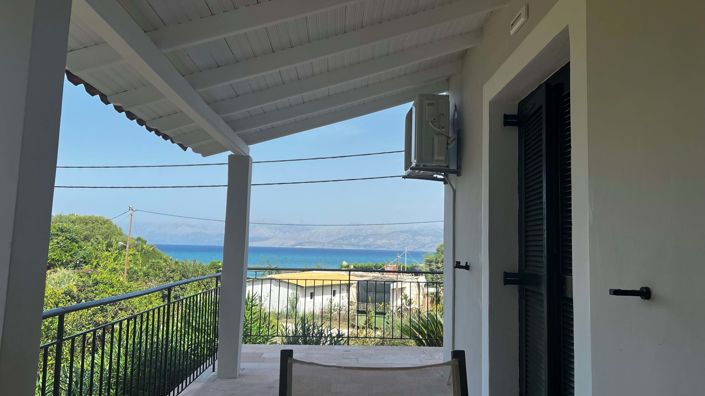 Image No.13-2 Bed House for sale