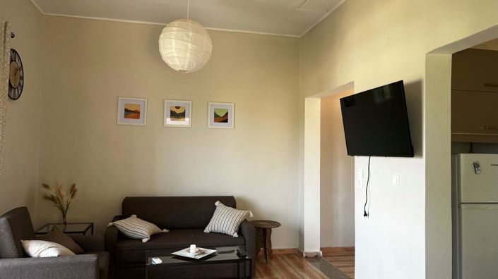 Image No.6-2 Bed House for sale