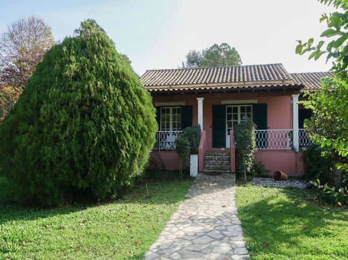 Image No.4-6 Bed House for sale