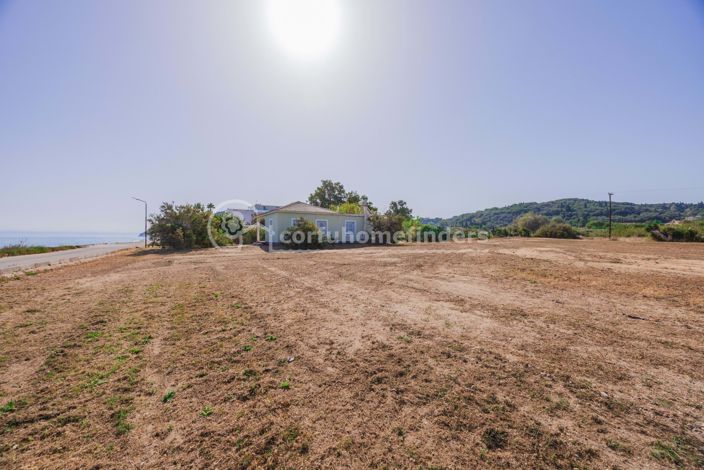 Image No.6-3 Bed House for sale