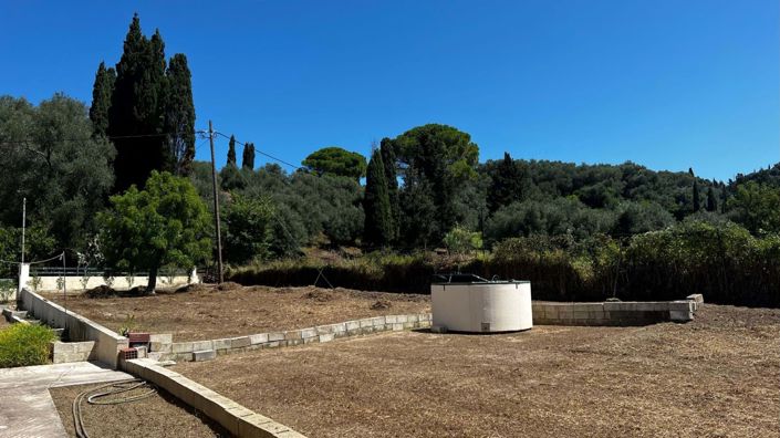 Image No.13-3 Bed House for sale