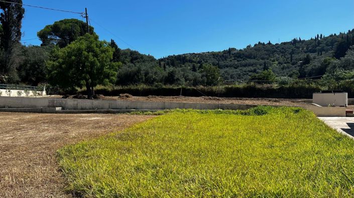 Image No.14-3 Bed House for sale