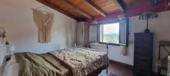 Image No.6-3 Bed House for sale