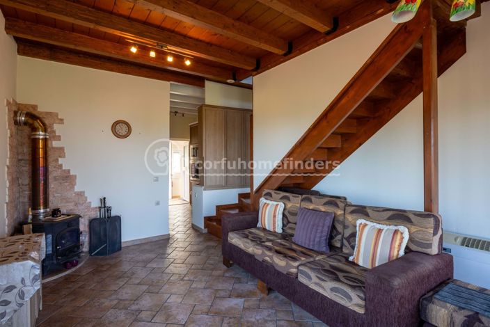 Image No.17-3 Bed House for sale