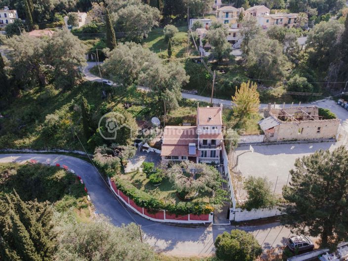 Image No.3-3 Bed House for sale