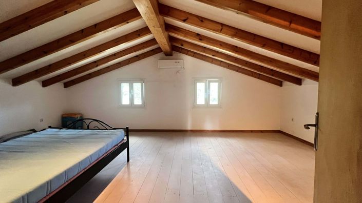 Image No.12-3 Bed House for sale