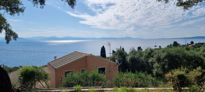 Image No.12-2 Bed House for sale