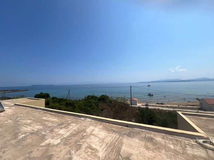 Image No.12-10 Bed Property for sale