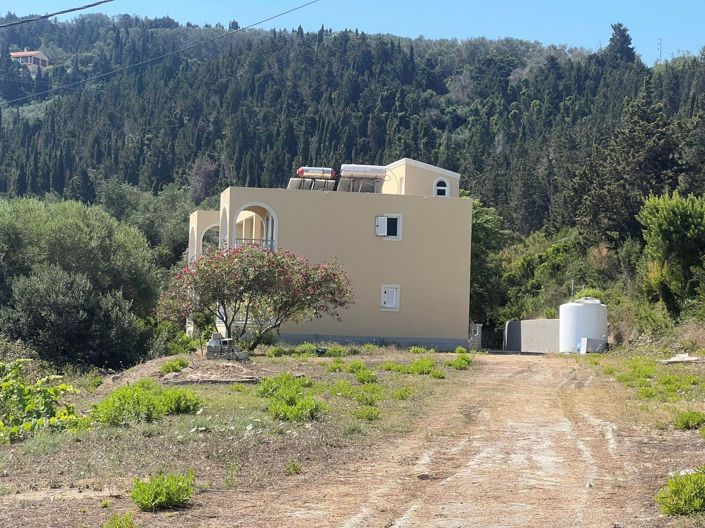 Image No.3-10 Bed Property for sale