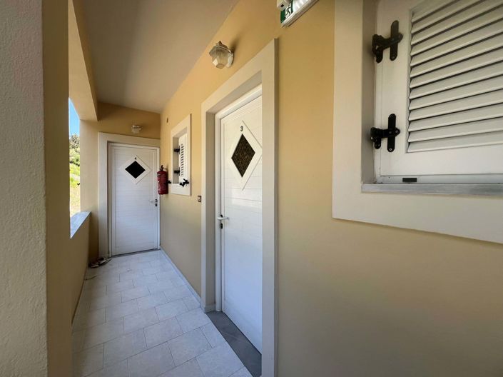 Image No.5-10 Bed Property for sale