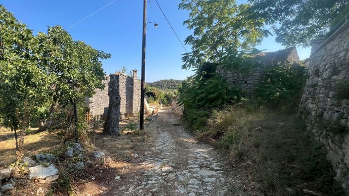 Image No.17-2 Bed House for sale