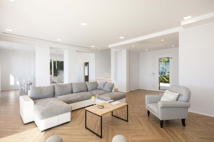 Image No.16-3 Bed House for sale