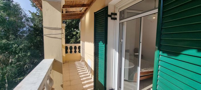 Image No.18-3 Bed House for sale