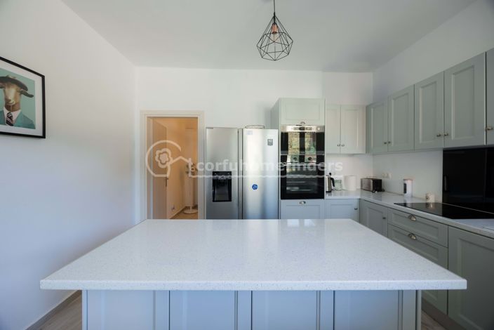 Image No.4-3 Bed House for sale