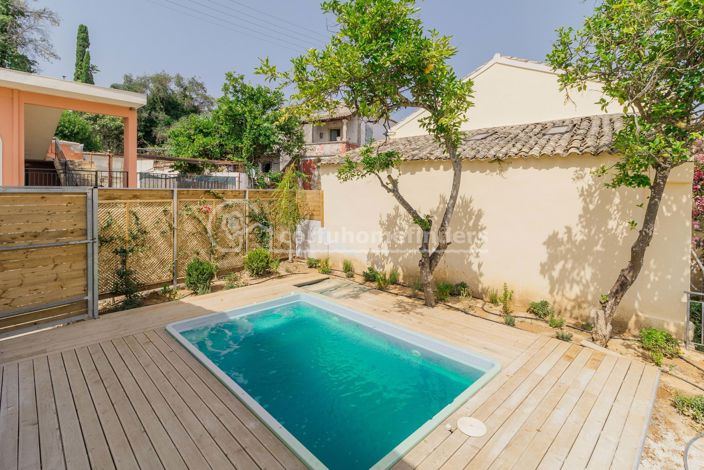 Image No.8-3 Bed House for sale