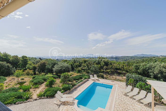 Image No.5-4 Bed House for sale