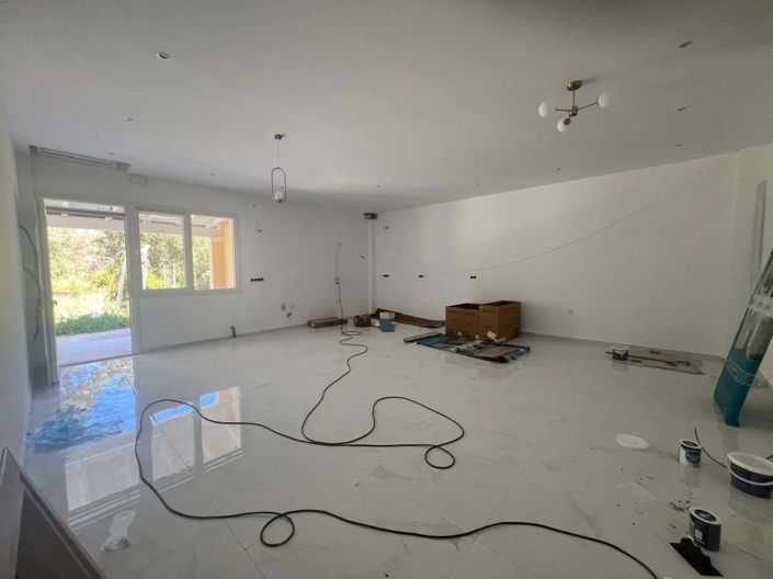 Image No.2-2 Bed House for sale