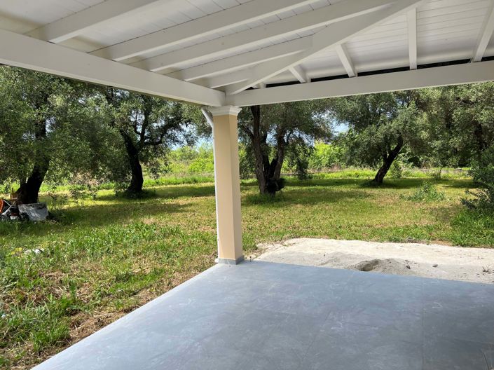 Image No.8-2 Bed House for sale