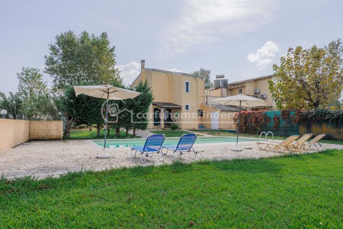 Image No.4-2 Bed House for sale