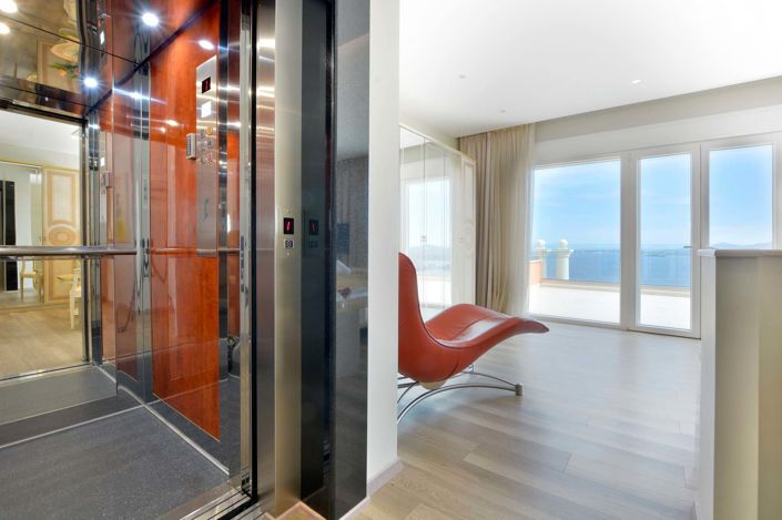 Image No.16-8 Bed House for sale