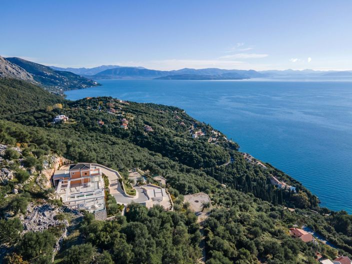 Image No.39-8 Bed House for sale