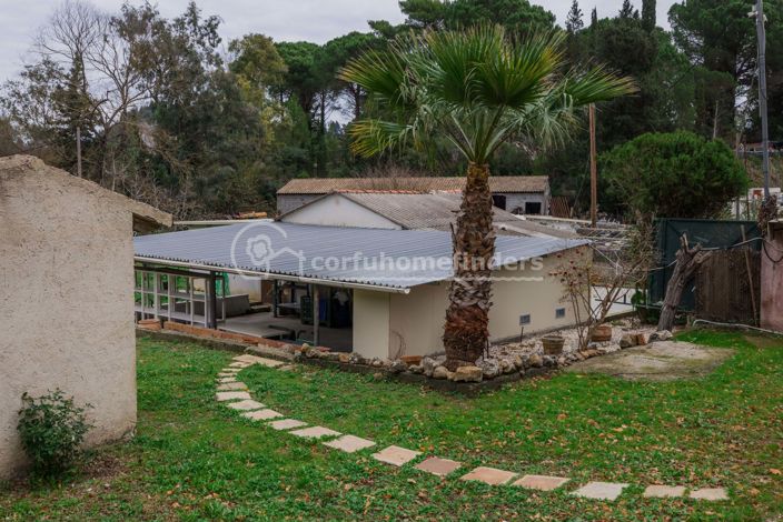 Image No.18-3 Bed House for sale